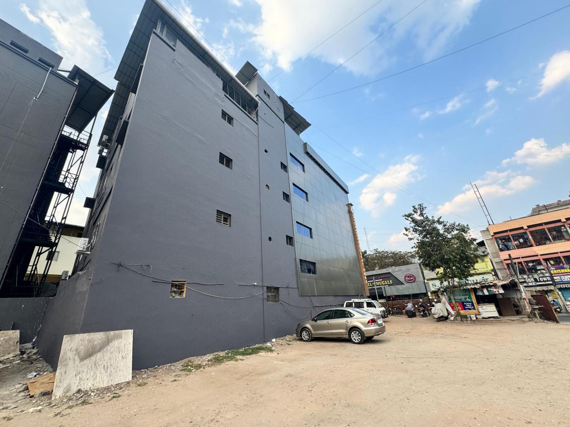 Hotel President Park Coimbatore Esterno foto
