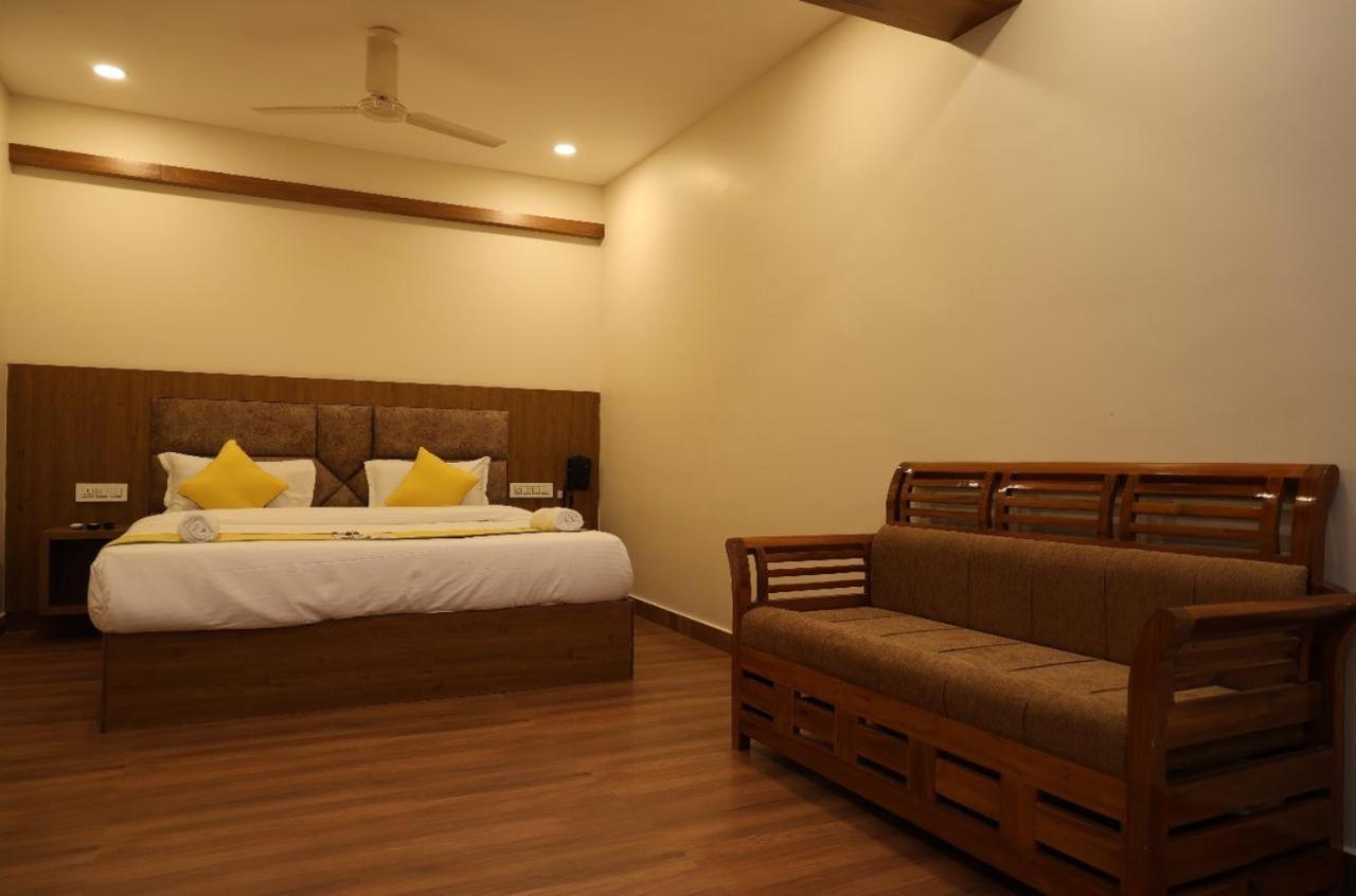 Hotel President Park Coimbatore Esterno foto