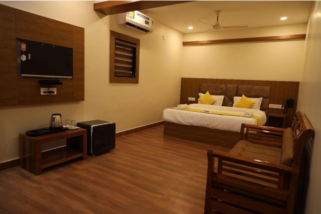 Hotel President Park Coimbatore Esterno foto