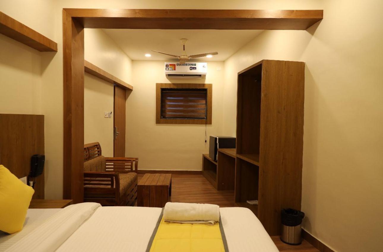 Hotel President Park Coimbatore Esterno foto